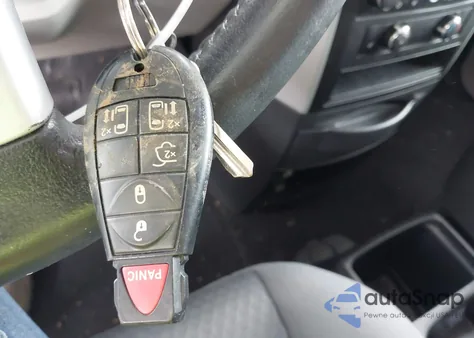 2010 Dodge Grand Caravan Sxt from USA, damaged, VIN 2D4RN5DX1AR124642